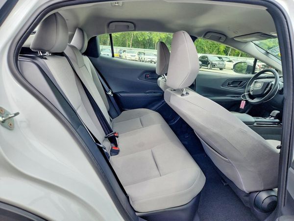 2024 TOYOTA PRIUS