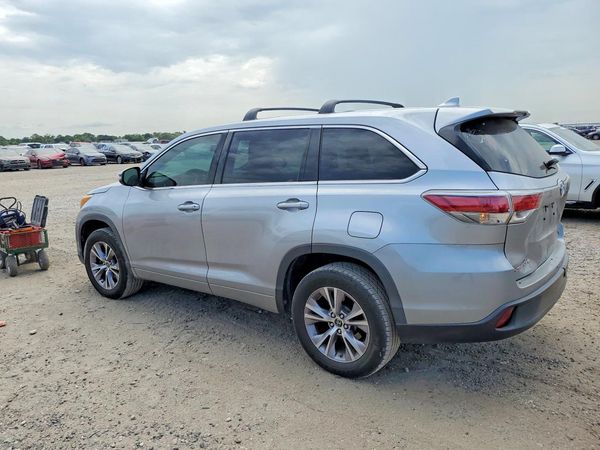 2016 TOYOTA HIGHLANDER