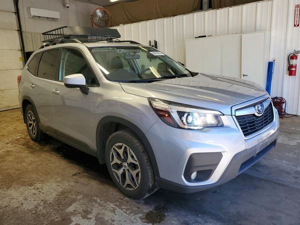 2020 SUBARU FORESTER