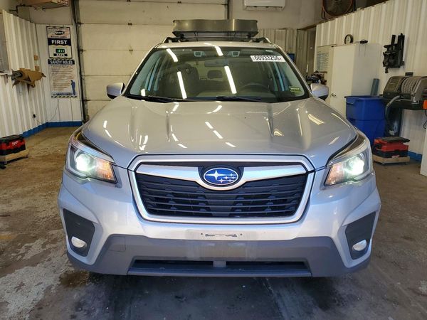 2020 SUBARU FORESTER