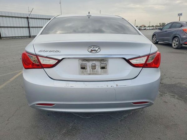 2013 HYUNDAI SONATA GLS/ GLS Popular