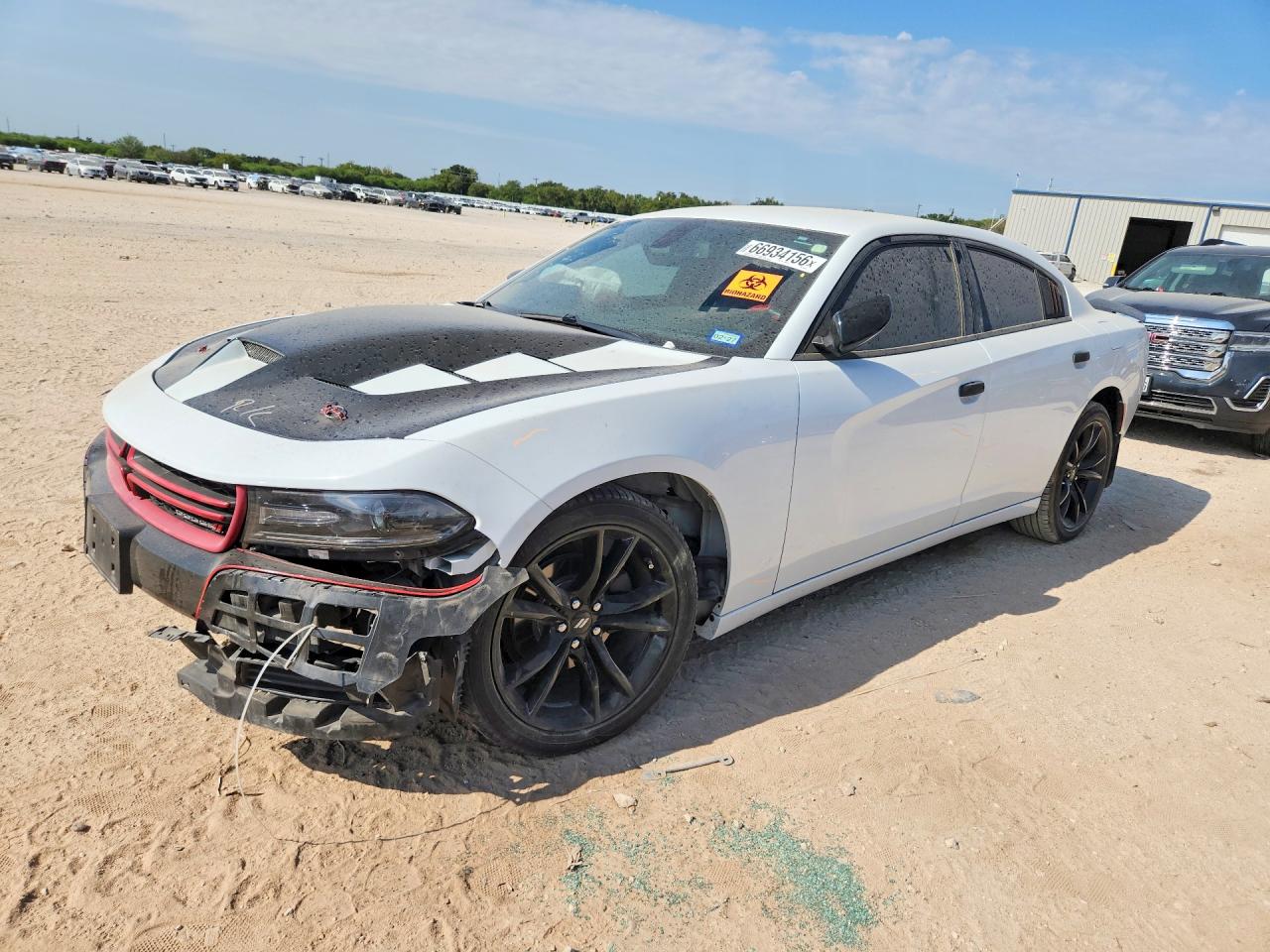 2018 DODGE CHARGER SXT — Front 3/4