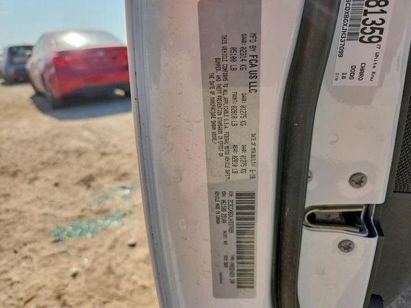 2018 DODGE CHARGER SXT — VINS