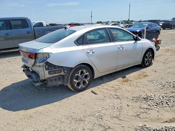 2019 KIA FORTE
