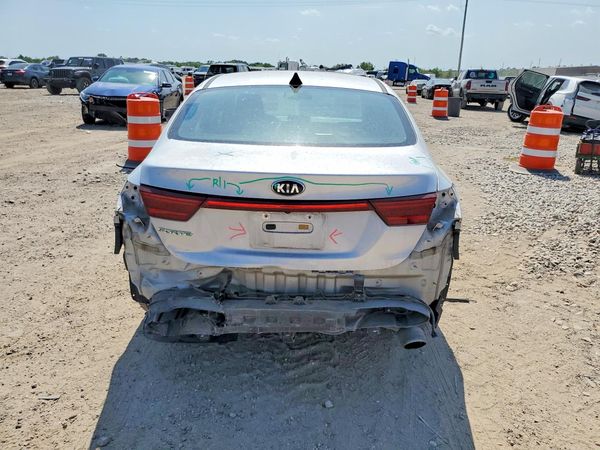 2019 KIA FORTE