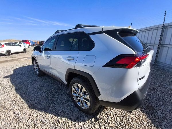 2025 TOYOTA RAV4