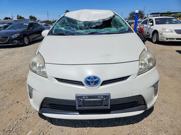 2014 TOYOTA PRIUS