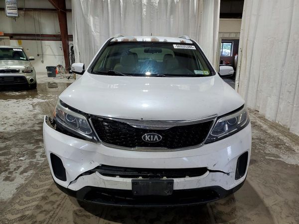 2015 KIA SORENTO GL