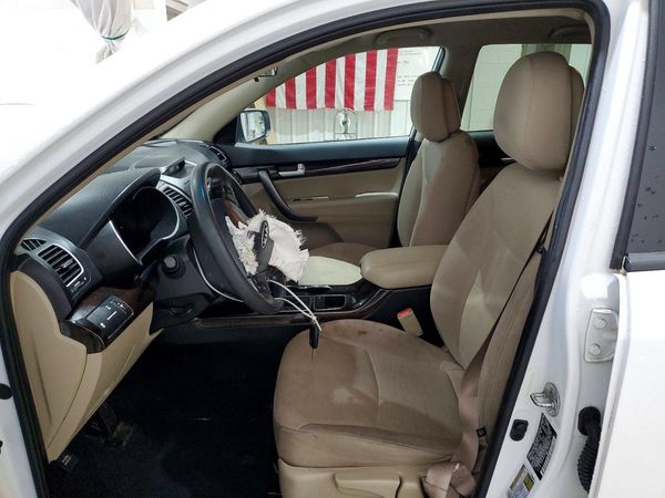 2015 KIA SORENTO GL