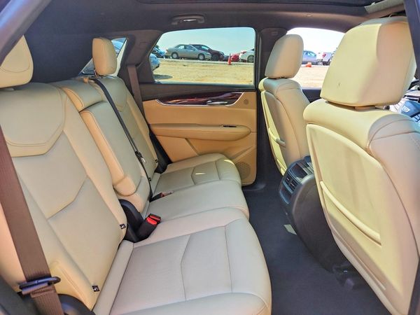 2018 CADILLAC XT5