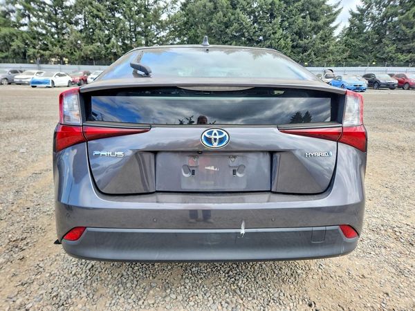 2020 TOYOTA PRIUS