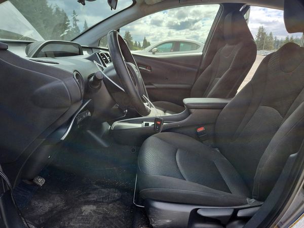 2020 TOYOTA PRIUS