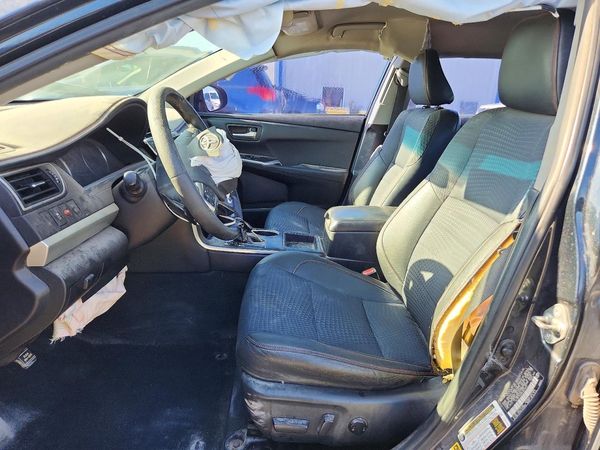 2015 TOYOTA CAMRY