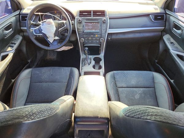 2015 TOYOTA CAMRY