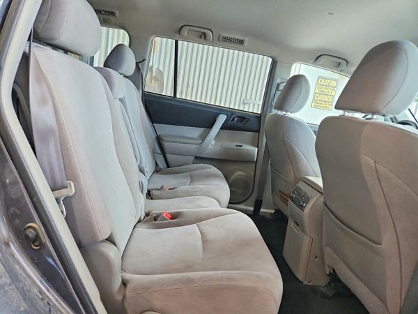 2013 TOYOTA HIGHLANDER Base/Hybrid