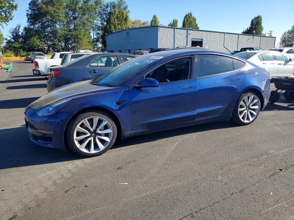 2022 TESLA MODEL 3