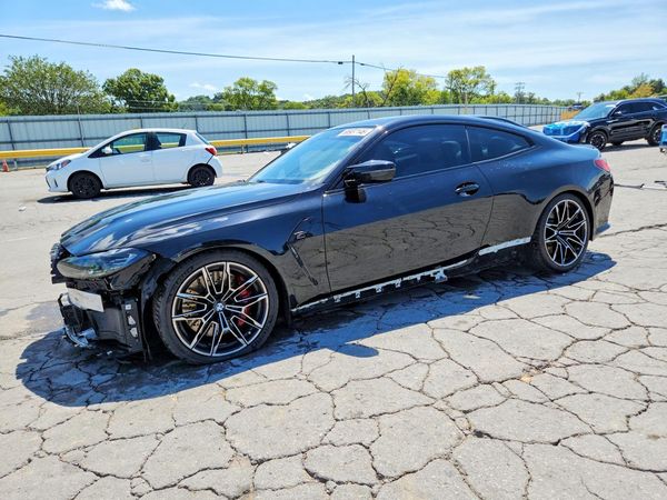 2022 BMW M4