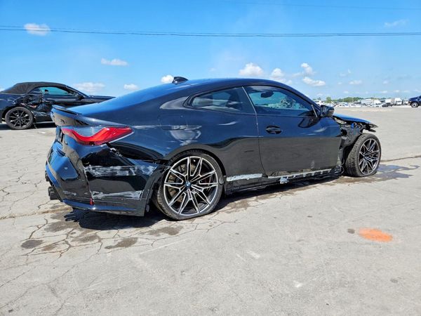 2022 BMW M4