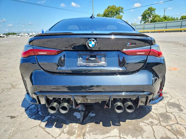 2022 BMW M4
