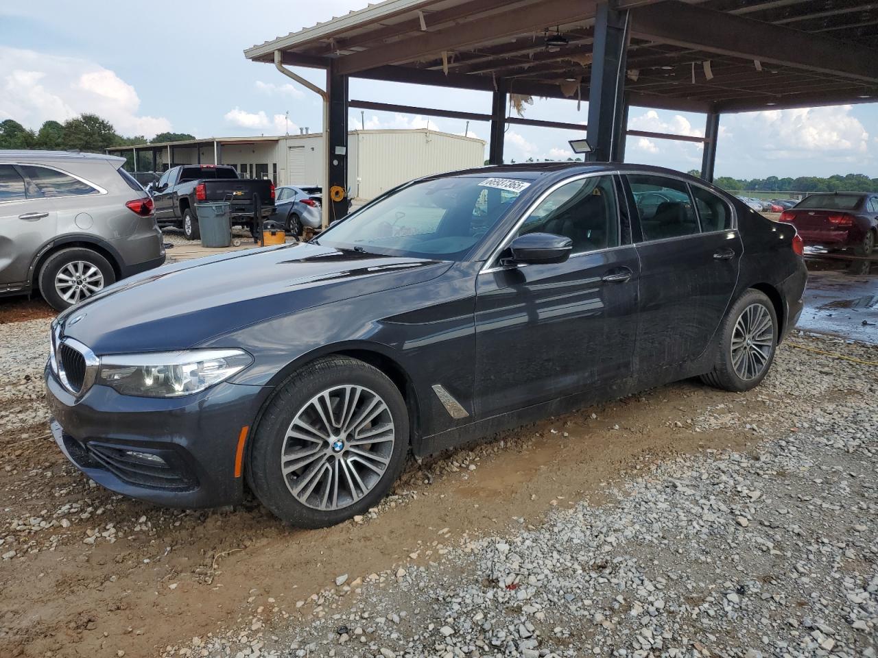 2018 BMW 530