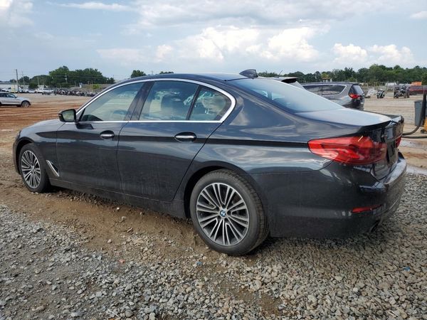 2018 BMW 530