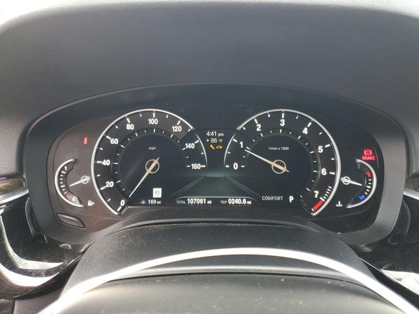 2018 BMW 530