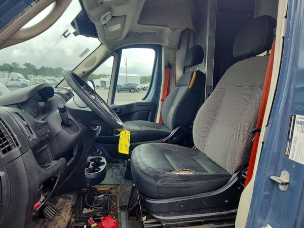 2020 RAM PROMASTER 3500 VF — DENT