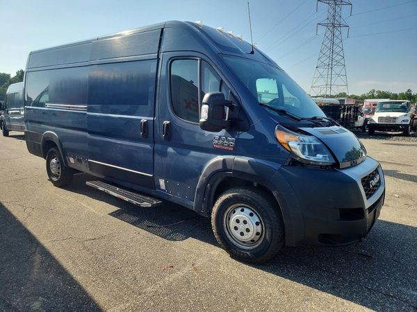 2021 RAM PROMASTER 3500 — Passenger 3/4