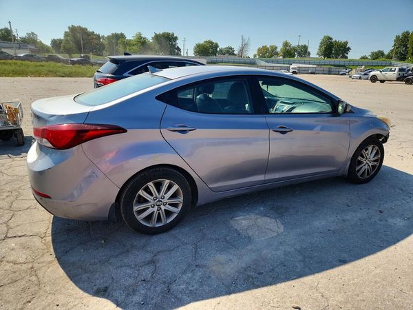 2015 HYUNDAI ELANTRA