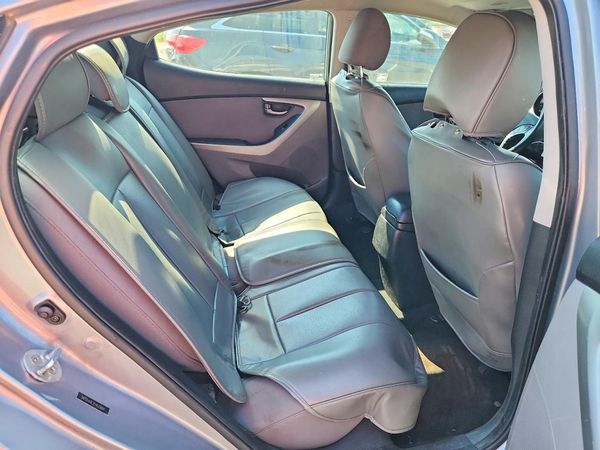 2015 HYUNDAI ELANTRA