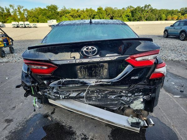 2024 TOYOTA CAMRY