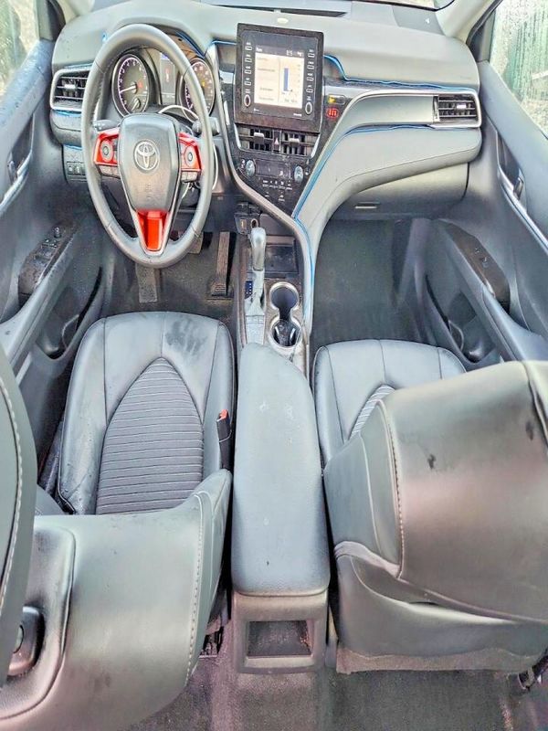 2024 TOYOTA CAMRY