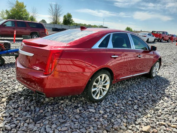 2015 CADILLAC XTS Luxury