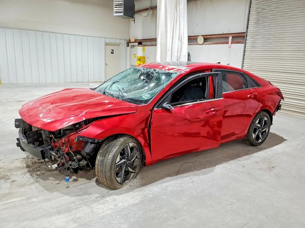 2021 HYUNDAI ELANTRA Limited — Front 3/4
