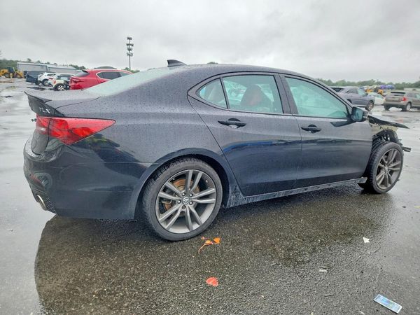 2020 ACURA TLX