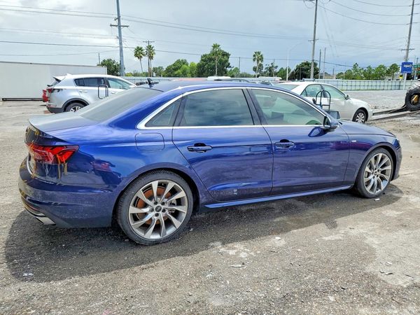 2021 AUDI A4 quattro Premium Plus
