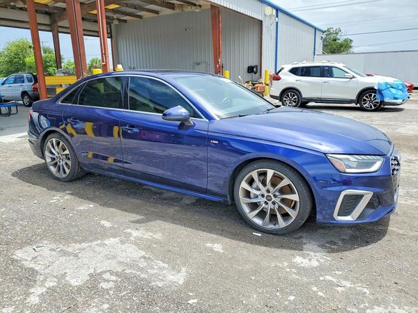 2021 AUDI A4 quattro Premium Plus