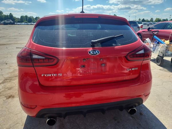 2015 KIA FORTE5 TOP (High)