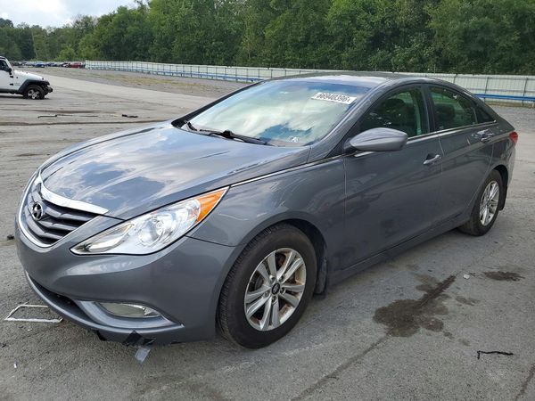 2013 HYUNDAI SONATA GLS/ GLS Popular