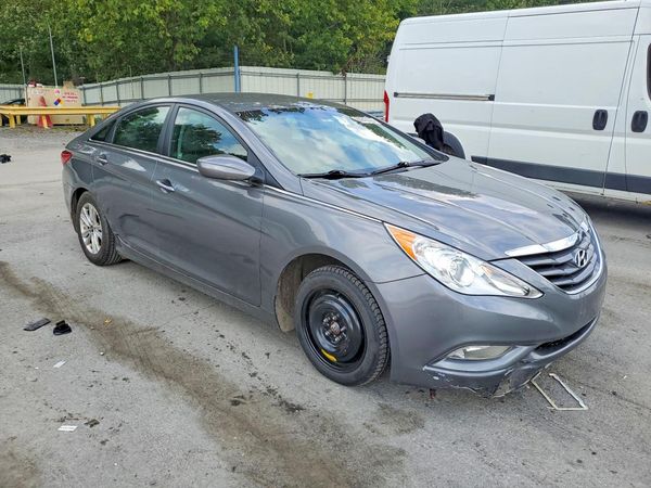 2013 HYUNDAI SONATA GLS/ GLS Popular