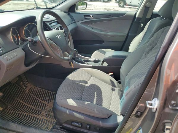 2013 HYUNDAI SONATA GLS/ GLS Popular