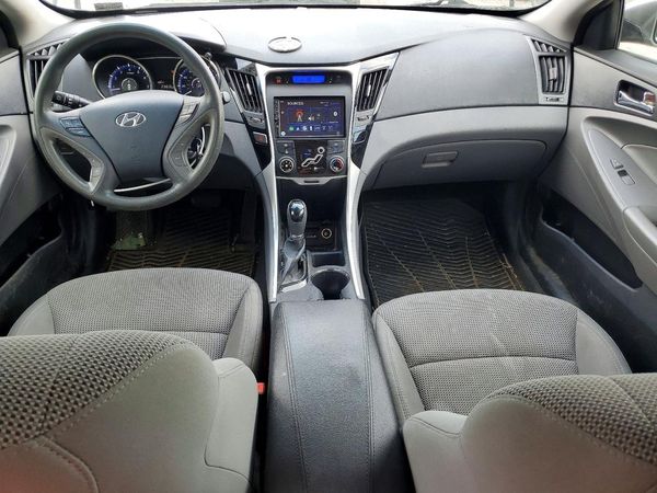 2013 HYUNDAI SONATA GLS/ GLS Popular