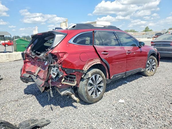 2025 SUBARU OUTBACK