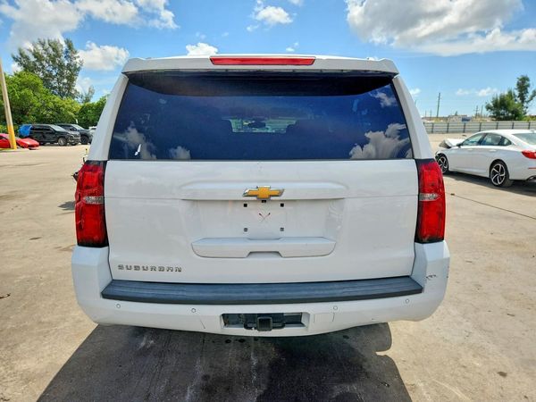 2016 CHEVROLET SUBURBAN LS