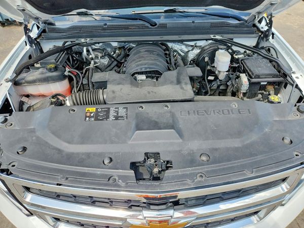 2016 CHEVROLET SUBURBAN LS