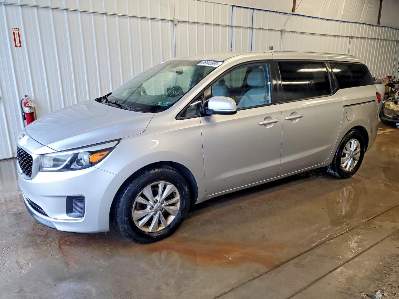 2016 KIA SEDONA LX - Middle-low