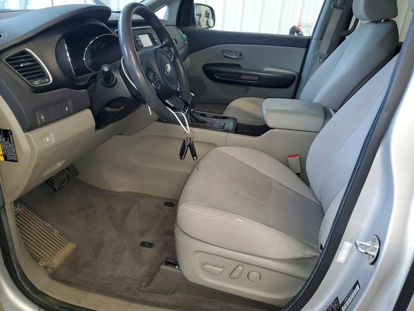 2016 KIA SEDONA LX - Middle-low