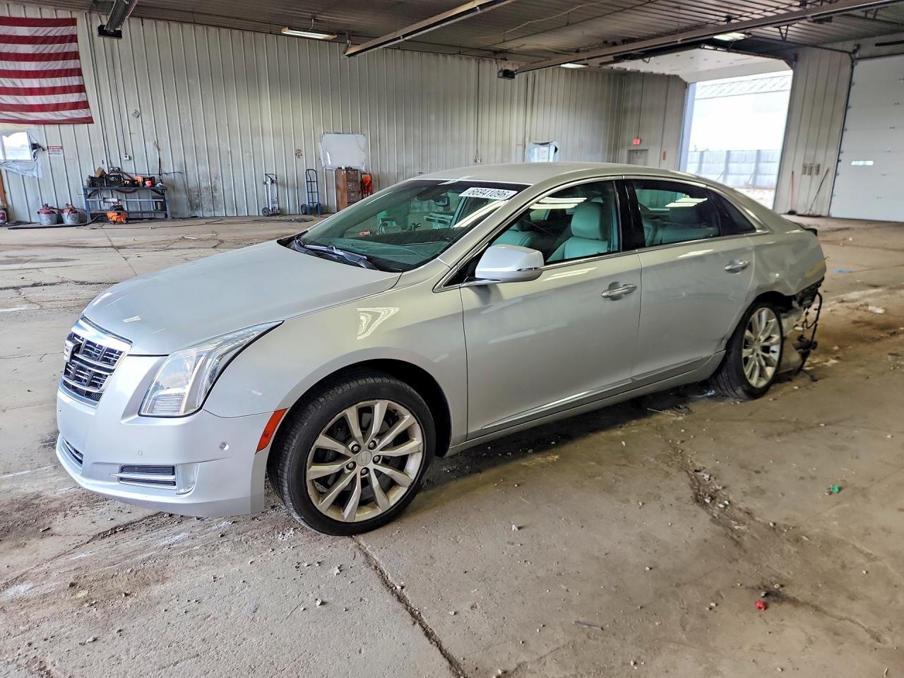 2017 CADILLAC XTS