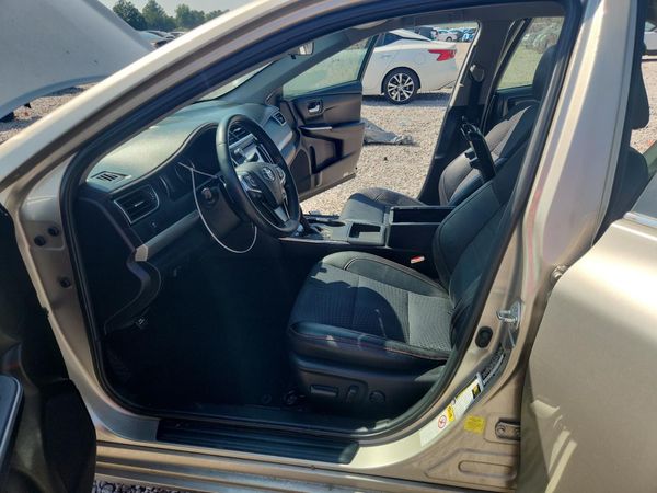 2015 TOYOTA CAMRY