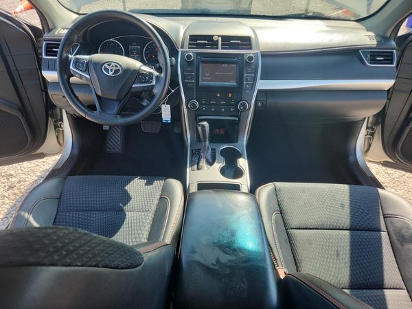 2015 TOYOTA CAMRY